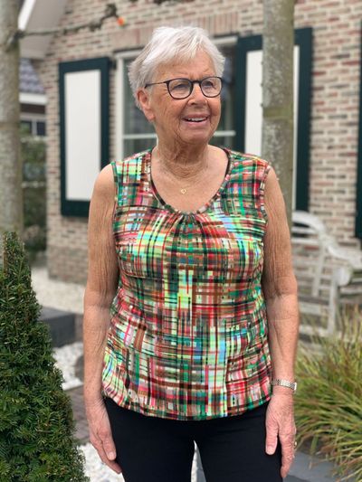 Foto van Ilona's top juna groen