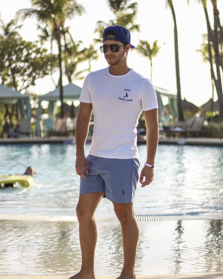 Miami True Blue, gedragen door Michael
