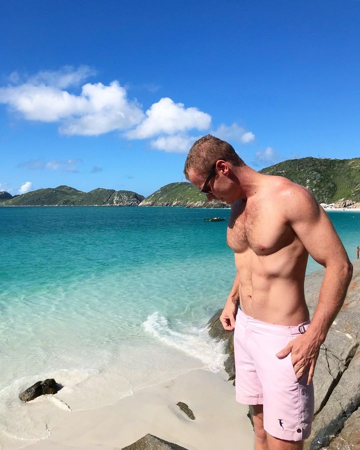 Tampa Solid Flamingo Pink, worn by Thiago