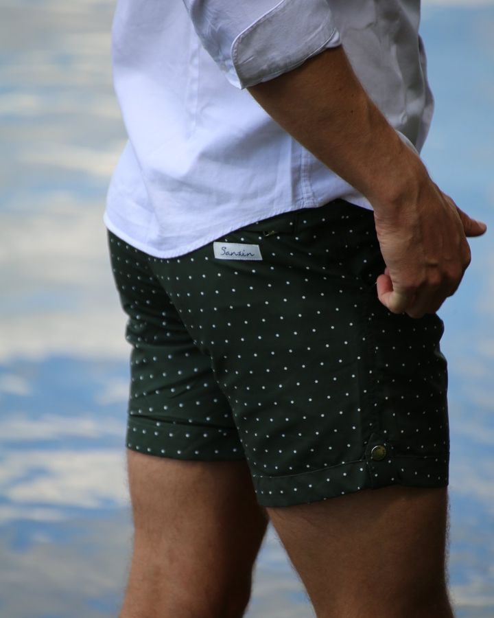 Tampa Dots Green, worn by Joffrey