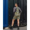 Afbeelding van Rebel Romance | Korte tuinbroek Jurassic Jumble met plant en dinoskull-print
