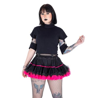 Foto van Poizen Industries | Gothic lolita mini tutu Sofra, zwart met roze ruches