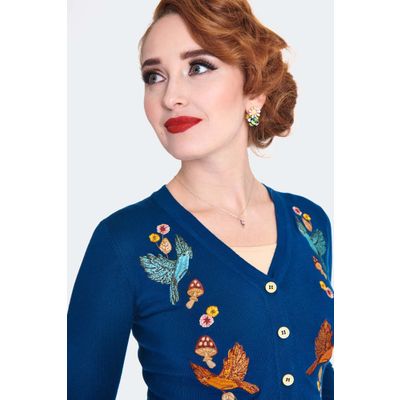 Foto van Voodoo Vixen | Blauwe cardigan Woodland met vogel, paddenstoelen en herfst-borduursels