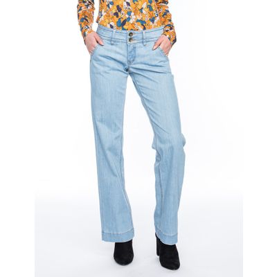 Foto van ATO Berlin, jeans Lilia Vanu, licht-blauw used bio katoen