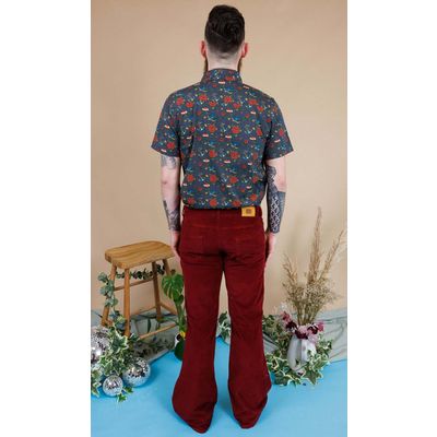 Foto van Run & Fly | Bordeaux Ribcord broek jaren 70 stijl stretch met wijde pijpen