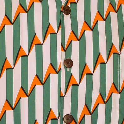 Foto van Chenaski | Overhemd korte mouw, Triangles creme, groen oranje