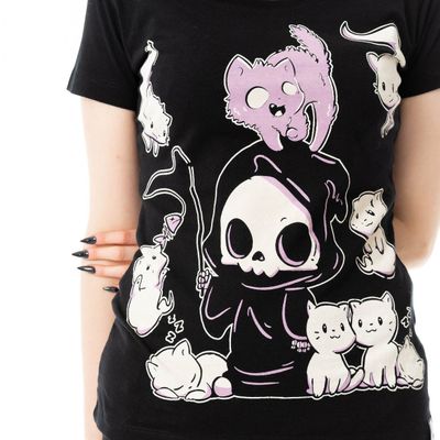 Foto van Cupcake Cult | T-shirt Nine Lives