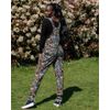 Afbeelding van Rebel Romance | Tuinbroek Cottagecore zwart met bloemen en dragonfly's