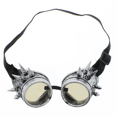 Foto van Zacharia | Steampunk Goggles van Brunished zilver met spikes