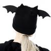 Afbeelding van Cupcake Cult | Goth muts Nycteris met vleermuis oren, ritsen en ketting