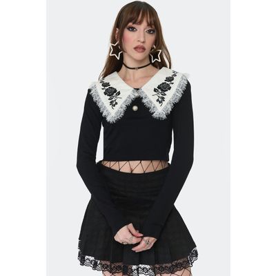 Jawbreaker | Korte zwart jersey top met grote witte kraag en zwarte rozenborduursels
