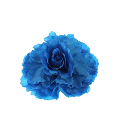 Foto van Zacharia | Blauwe roos op haarclip en broche 