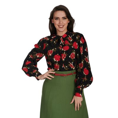 Foto van Banned | Pomegranate retro blouse met pof mouwen 