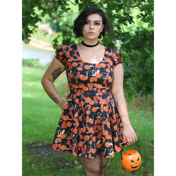 Collectif | Skater jurk Zita met oranje pumpkins en zwarte katjes