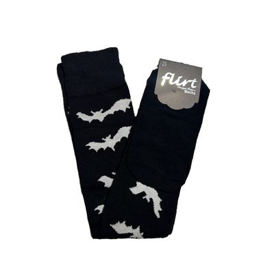 Foto van Flirt | Overknee sokken zwart met vleermuizen