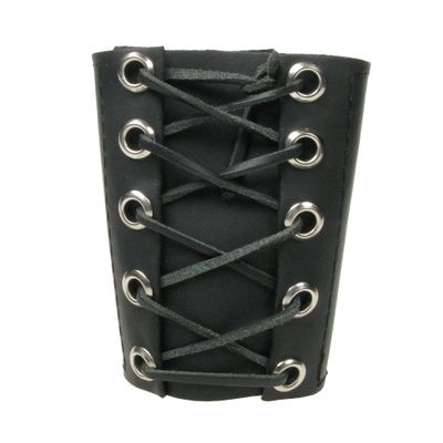 Foto van Bullet69 | Brede zwarte leren armband met ringetjes en corset veter