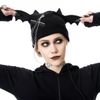 Afbeelding van Cupcake Cult | Goth muts Nycteris met vleermuis oren, ritsen en ketting