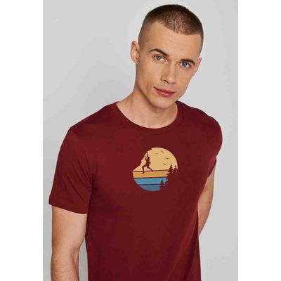 Foto van Green Bomb | T-shirt Nature cliffhanger, bordeaux rood bio katoen