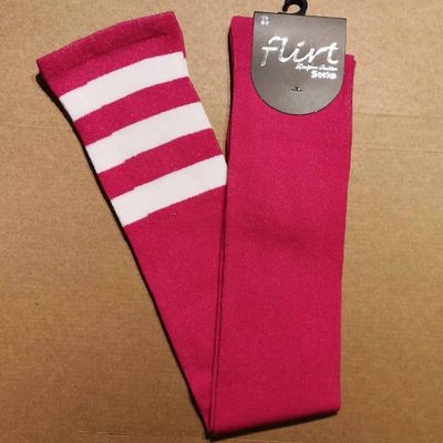 Foto van Flirt | Roze overknee sokken met 3 witte strepen, extra lang