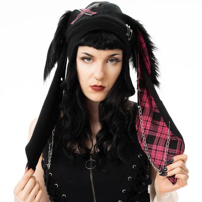Foto van Cup Cake Cult | Punk muts Bonnie met roze tartan konijnen oren en ketting