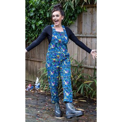 Foto van Run & Fly | Tuinbroek Katie Abey Crystal Critters