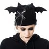 Afbeelding van Cupcake Cult | Goth muts Nycteris met vleermuis oren, ritsen en ketting