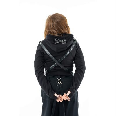 Foto van Heartless | Hoody Goldie met rits, capuchon met pvc strik, banden en studs