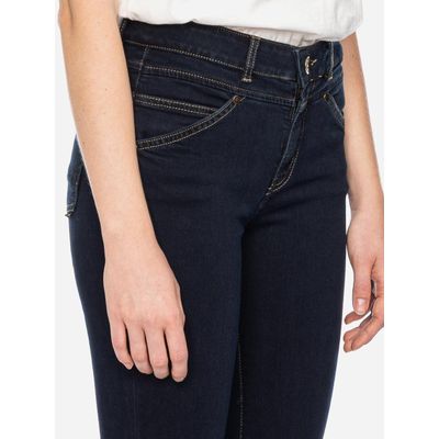 Foto van ATO Berlin | Jeans Karlie, donkerblauwe stretch bio-denim met wijde pijpen