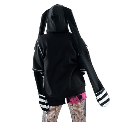 Foto van Cupcake Cult | Zipper Hoody Hypno met zwart-wit gestreepte mouwen en lange oren
