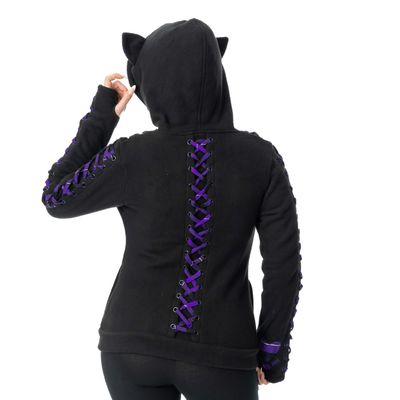 Foto van Bye Bye Kitty | Hoody Calico met lintjes details en paarse tartan katten oren