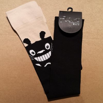Foto van Flirt | Overknee sokken skin top zwart met Totoro smiles