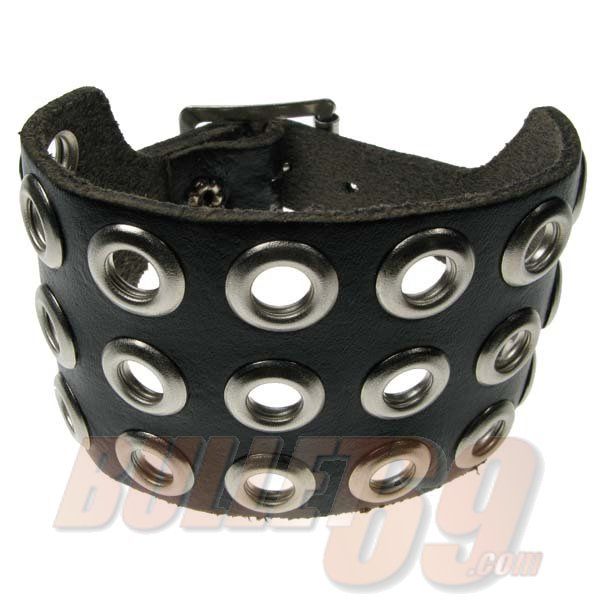 Bullet69 | Verstelbare zwart leren armband met 3 rijen metalen ogen Bullet69 | Verstelbare zwart leren armband met 3 rijen metalen ogen