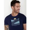 Afbeelding van Green Bomb | T-shirt windsurf cliff, navy blauw bio katoen