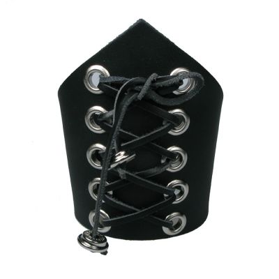 Bullet69 | Brede zwarte V vorm leren armband met ringen en veter