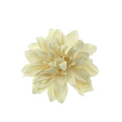 Foto van Zacharia | Creme chrysant op haarclip en broche 