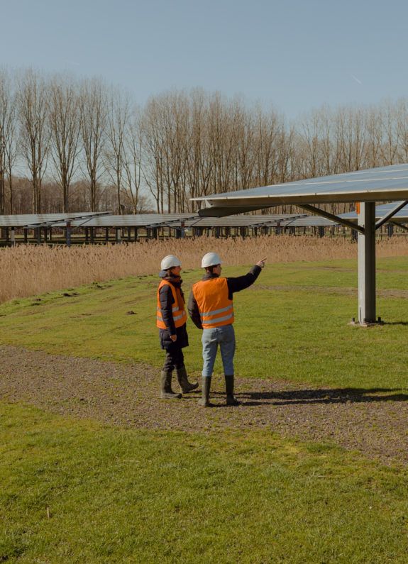 Solar carport biddinghuizen