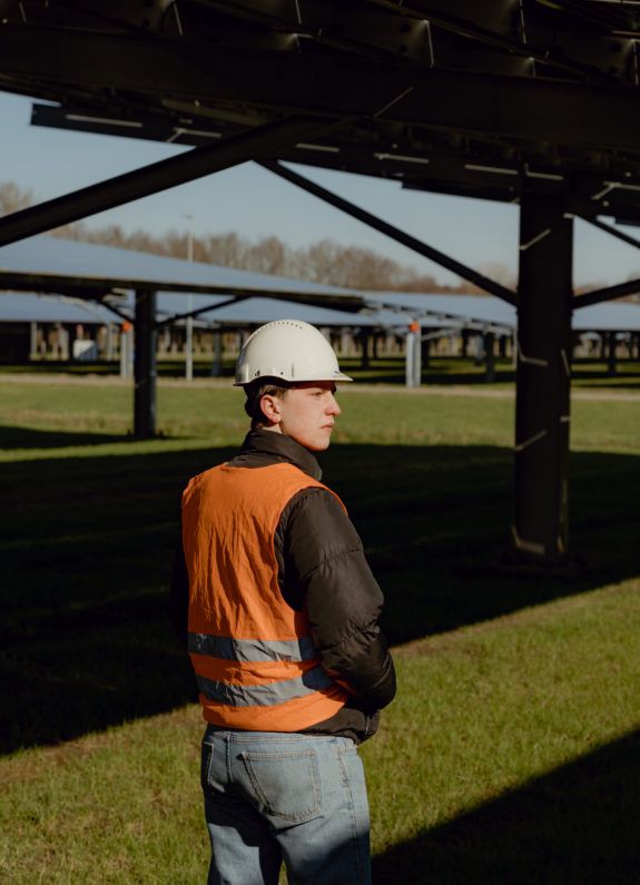 Solar carport biddinghuizen
