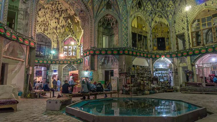 Route Iran: De bazaar van Kashan