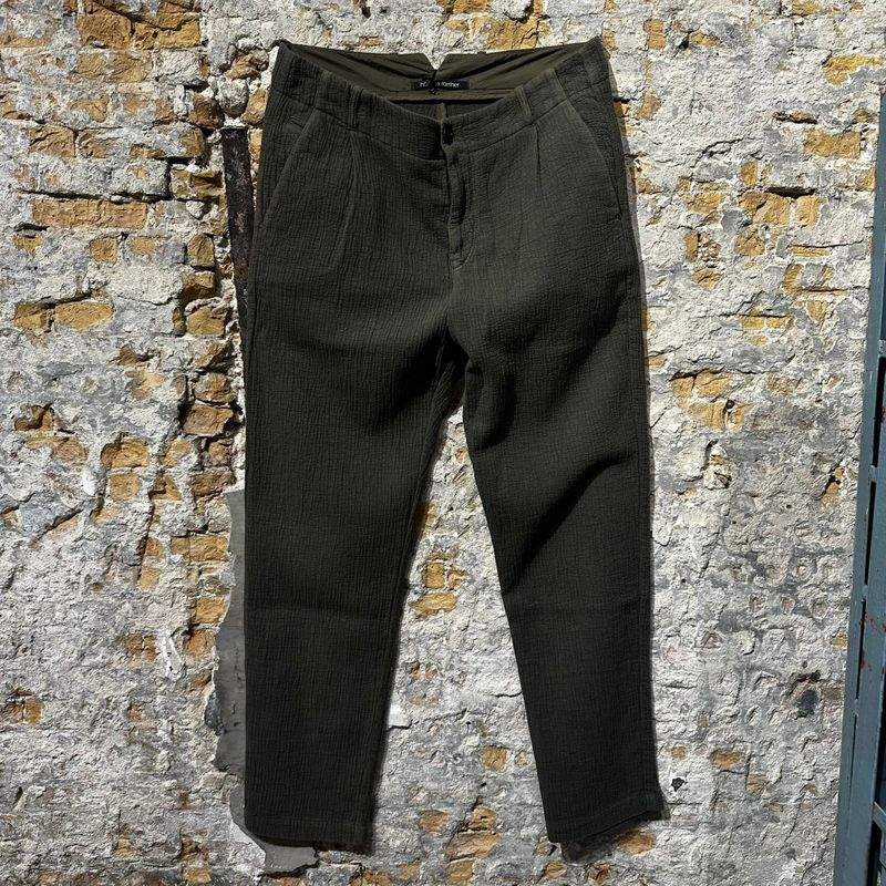 Hannes Roether Strucutred Cotton Pant Forest Green