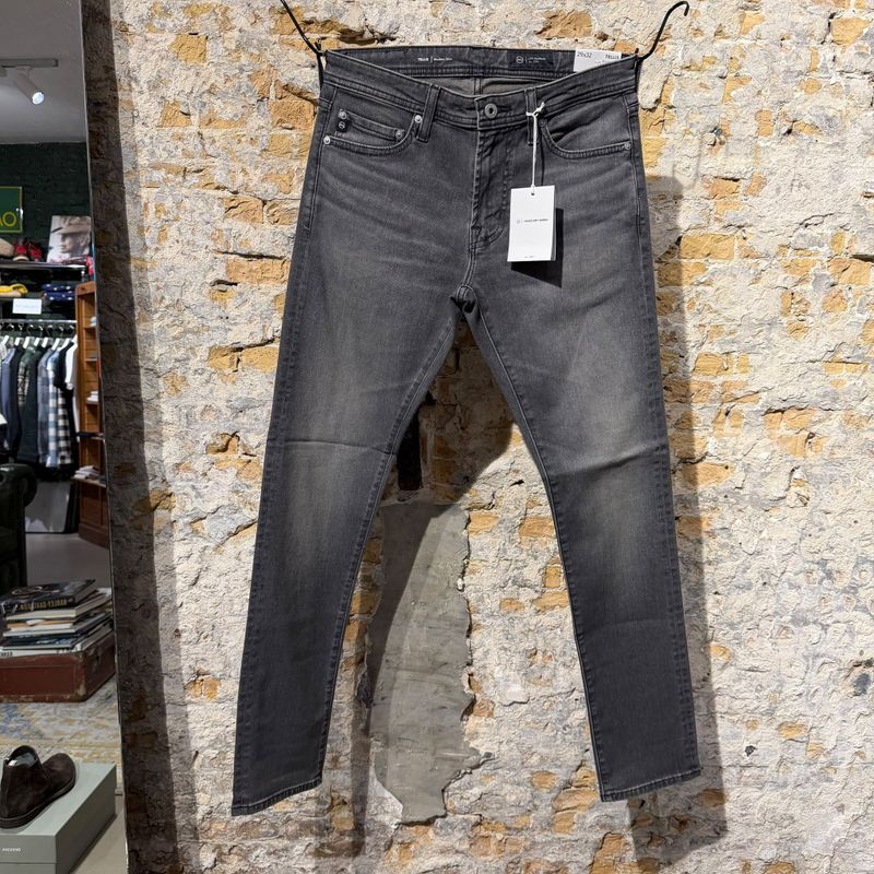 AG Jeans Tellis Modern Slim 7 Year Wash