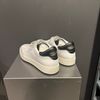 Afbeelding van Officine Creative White Leather and Suede Low Top Sneakers