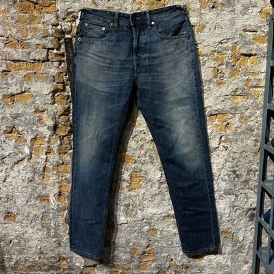 Blue De Genes Giacomo Tim Jeans Rustic Wash Blue Foto van Blue De Genes Giacomo Tim Jeans Rustic Wash Blue