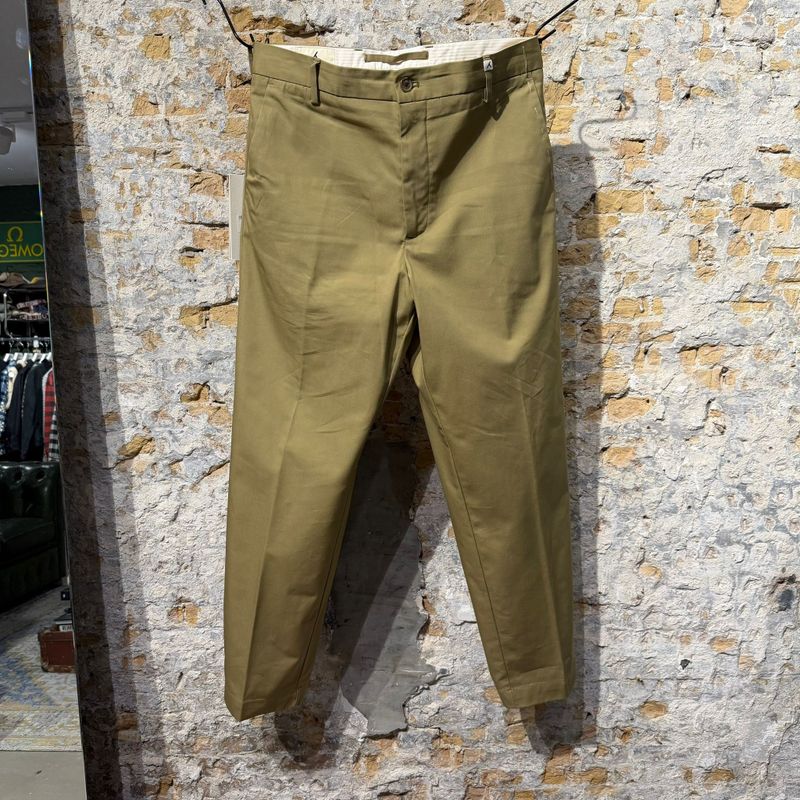Myths Wide fit Officers Chino 