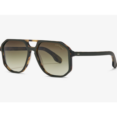 Foto van Oliver Goldsmith Spillane Leopard Camo