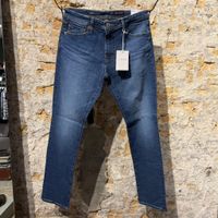 AG Jeans Everet Slim Straight 6 Year Wash
