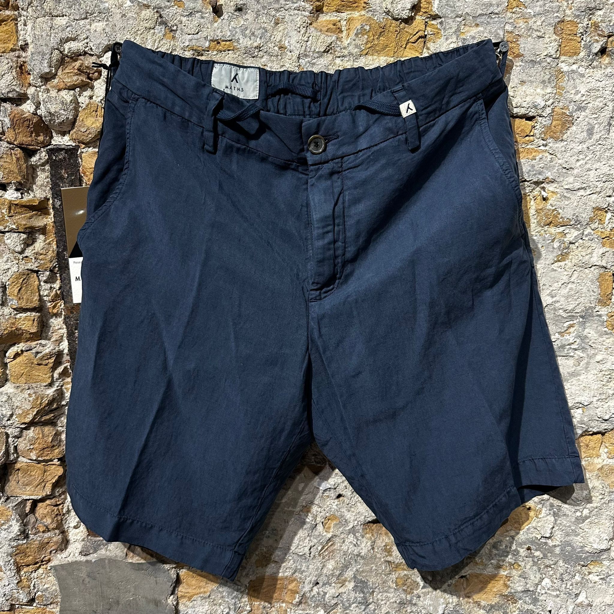 Myths Apollo Short Navy - White