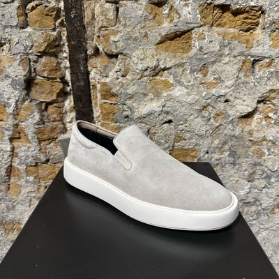 Officine Creative Cashmir Slip-In Sneaker Off White Foto van Officine Creative Cashmir Slip-In Sneaker Off White