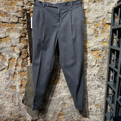PT Torino Pleeted Carrot Fit Wash Blue Foto van PT Torino Pleeted Carrot Fit Wash Blue