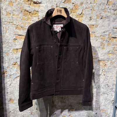 Foto van Filson Waxed Suede Cruiser Dark Brown