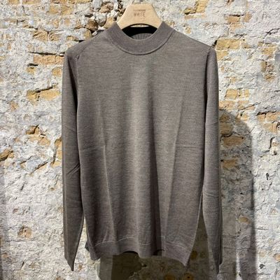 Foto van Kris K Burt Mock-Up Taupe